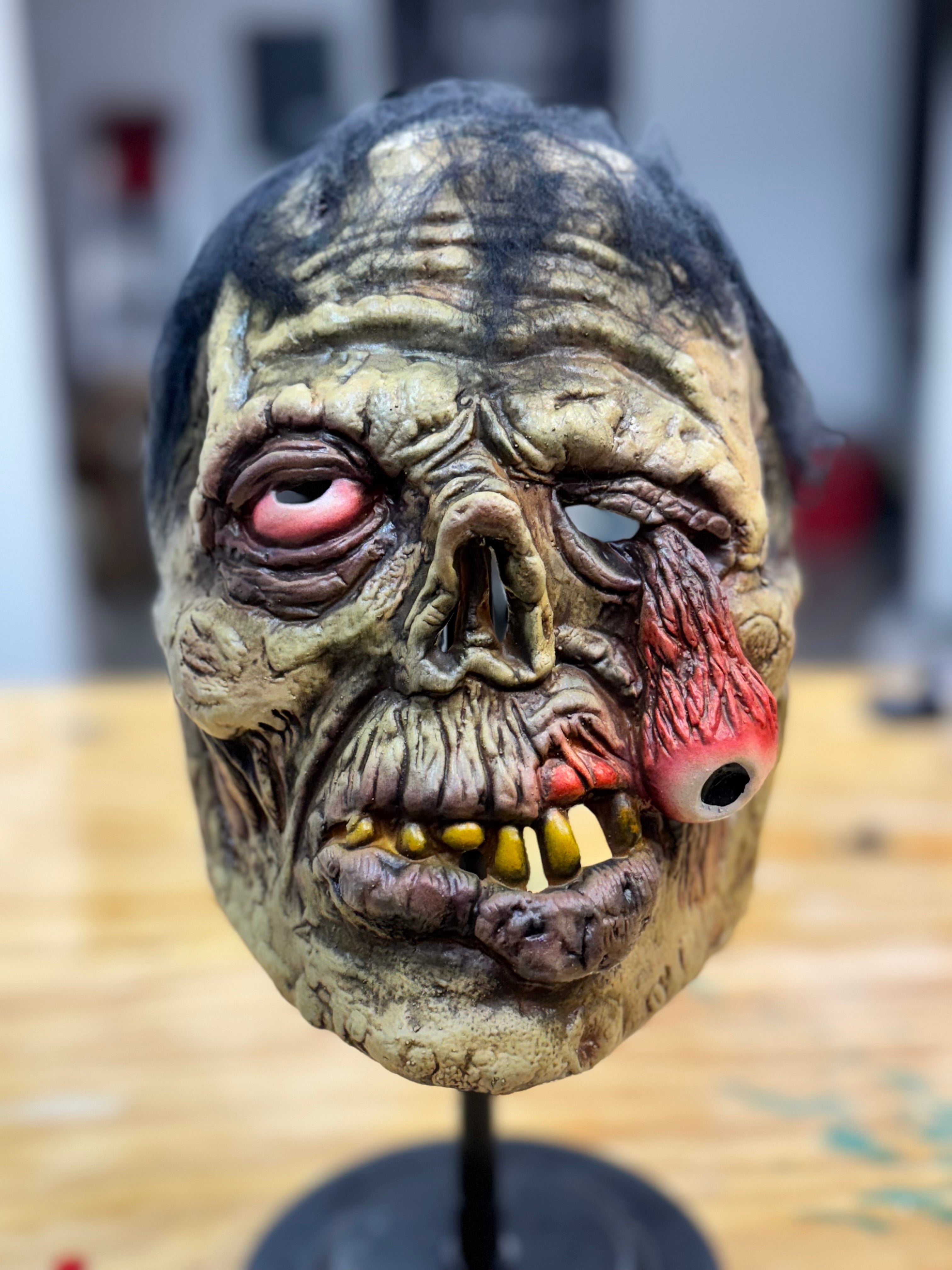 ECO CREEP - Cool Ghoul - Latex Mask